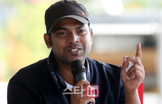 [포토]19회 BIFF 찾은 아부 샤헤드 이몬 감독