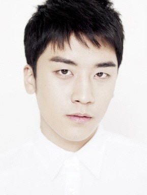 승리, 과속 혐의로 경찰 조사..경찰, 불구속 기소로 검찰 송치