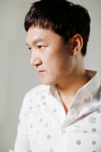 '주스아저씨' 박동빈, 새 소속사 전속계약.."다시 시작하는 마음"