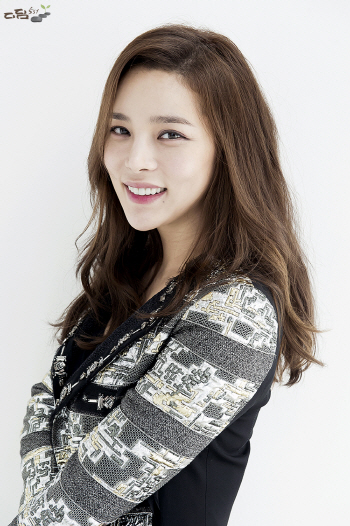 박시연, MC로 공식석상 오른다.."영광스러운 자리, 긴장된다"