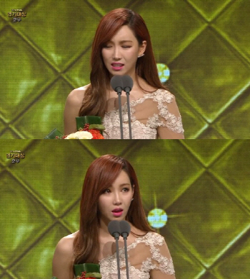 이유리, 대상 트로피의 짠함..13년 지기 매니저를 떠올리다
