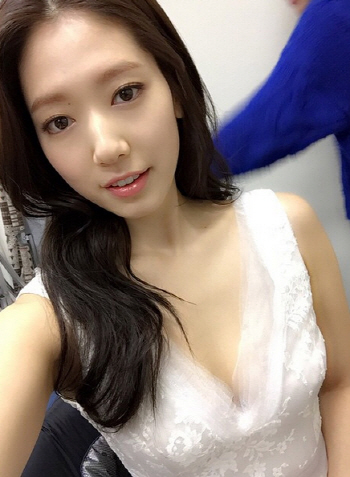 박신혜, 물오른 미모와 함께 새해인사 "복 많이 받으세요"