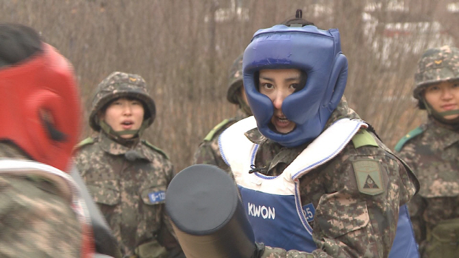 `진짜 사나이` 박하선 "다 죽었습니다!" 봉격투 복수전 나서