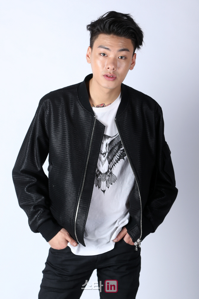 [포토]이데일리 찾은 래퍼 아이언