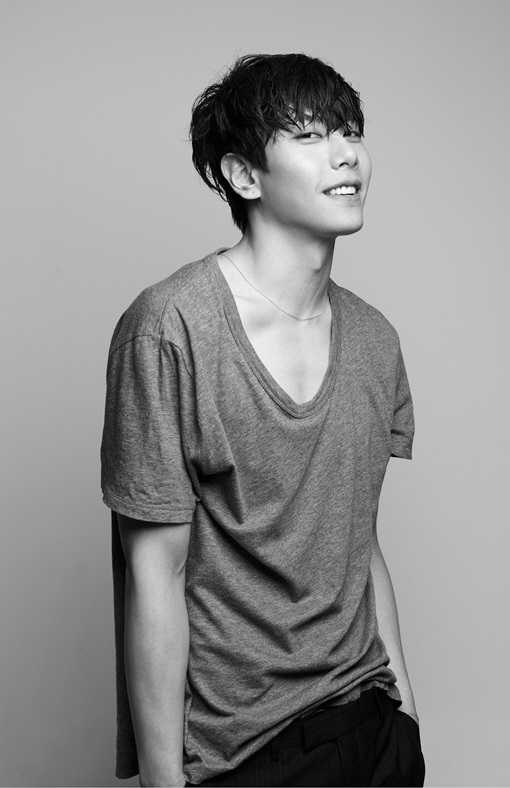 박효신, 4월 초 컴백...싱글 '샤인 유어 라이트' 발매