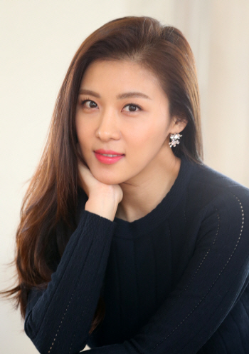 하지원, 생애 첫 리얼리티 '언니랑 고고' 출연 '프랑스 떠난다'