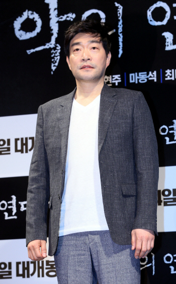 손현주 "갑상선암 수술 받아…기다려준 배우·스태프 감사"