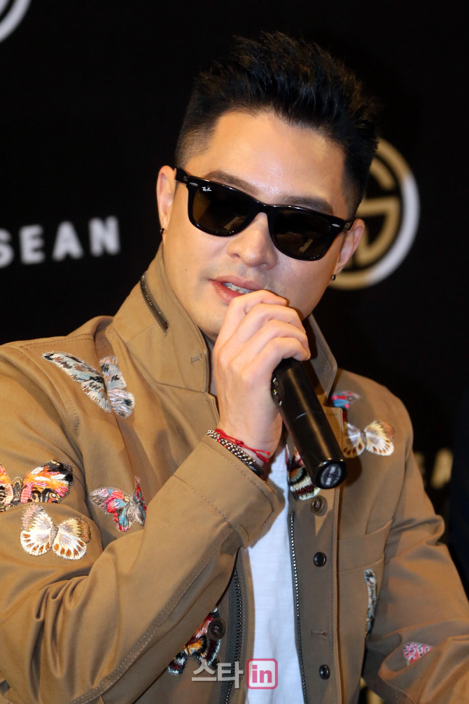 [포토]지누, '돌아온 멋쟁이 신사'