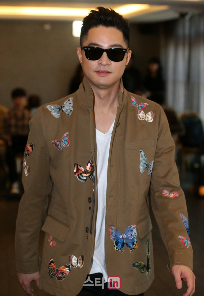 [포토]지누, '돌아온 힙합전사'