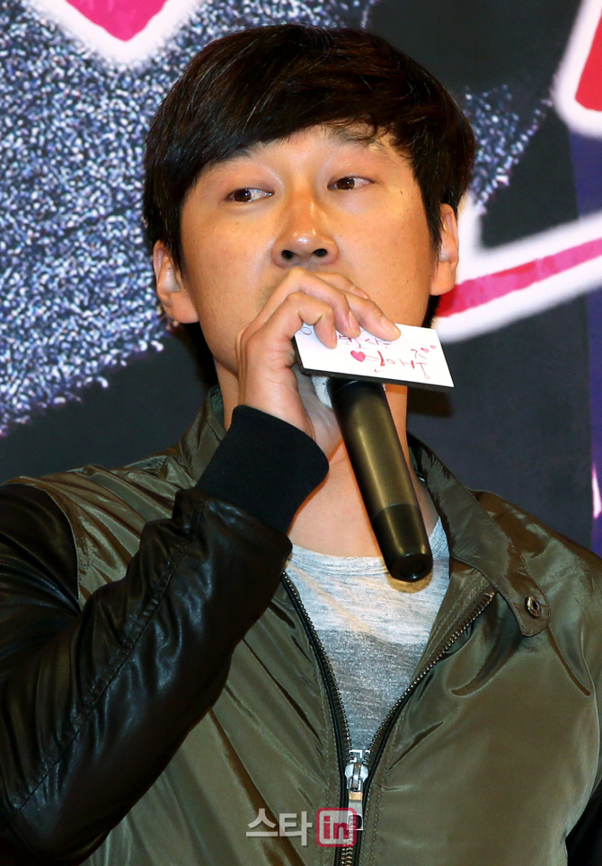 [포토]인사말하는 박용순 PD