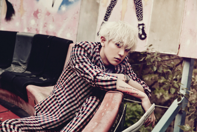 [포토] 엑소 찬열 'LOVE ME RIGHT' 티저 '강렬한 포스'