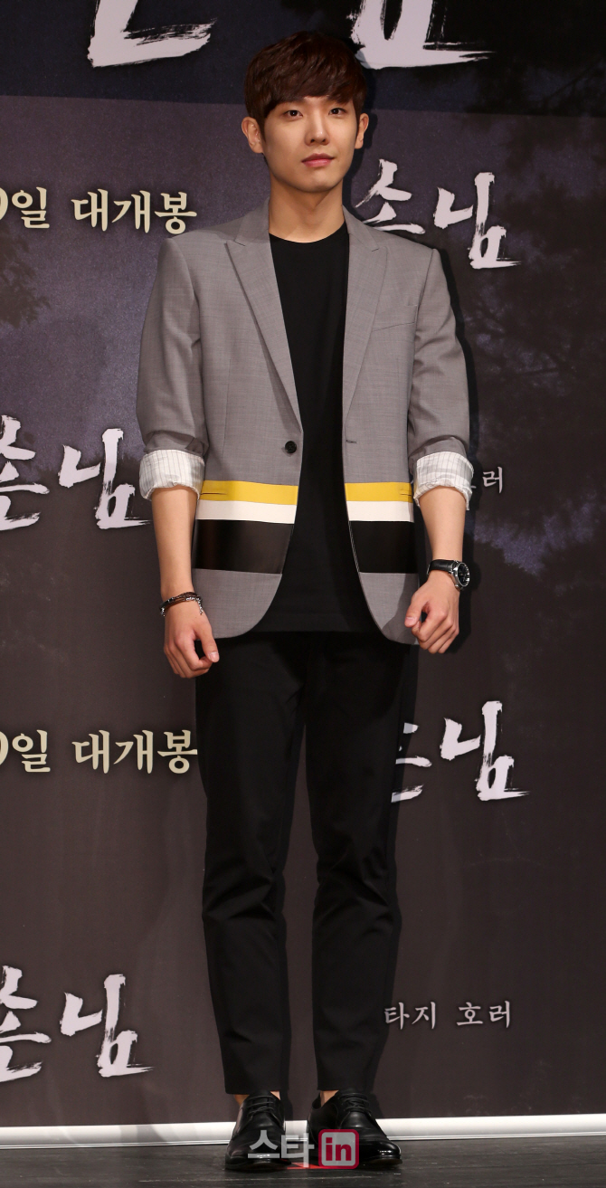 [포토]이준, '이젠 배우로 불러주세요!'