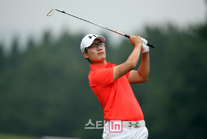 [포토]배윤호6번홀 써드샷