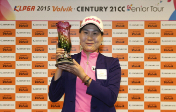이광순, KLPGA 시니어투어 6차 대회서 시즌 첫 우승
