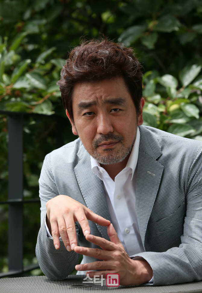 [포토]류승용 '영화 손님 기대해주세요'