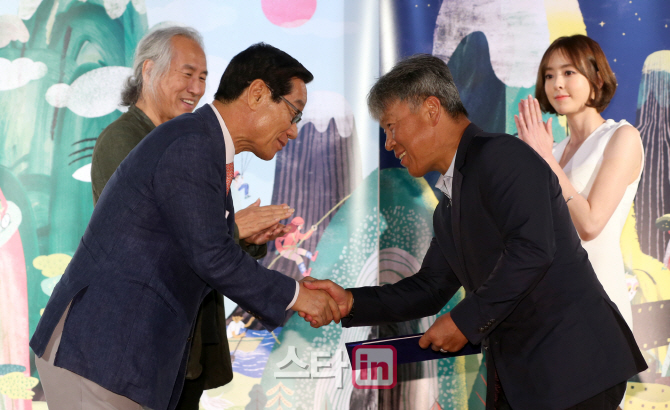 [포토]울주세계산악영화제 홍보대사로 위촉된 엄홍길