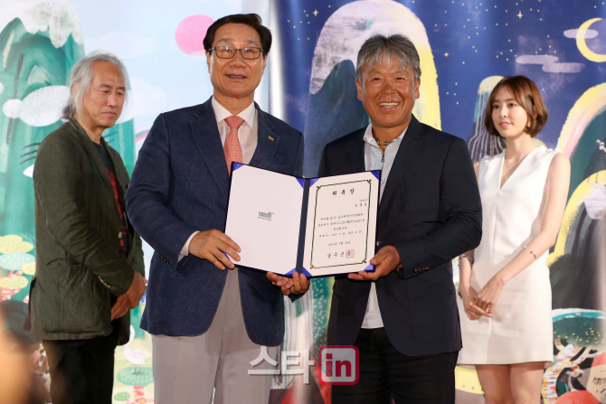 [포토]울주세계산악영화제 홍보대사로 위촉된 엄홍길