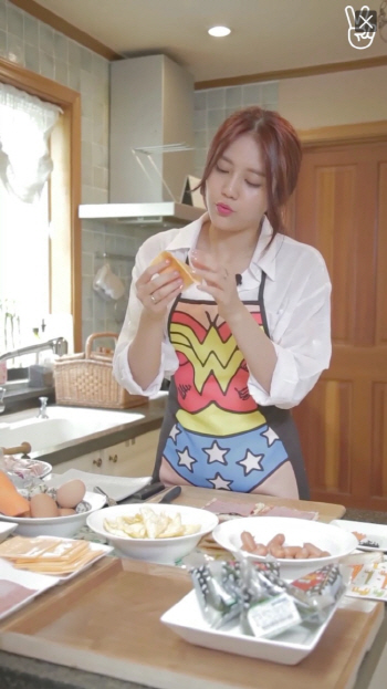  '끼 부리는' AOA 혜정, 첫 데이트 하실까요?