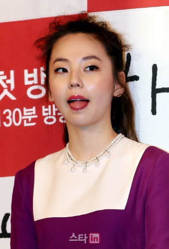 안소희, 이병헌→배용준 품으로… 키이스트 전속계약