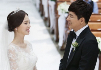 차유람 임신, 결혼 5개월 만에 부모 된다 '11월 말 출산'