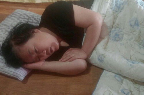 장윤정母 육씨, 딸 응급실行 소식에 다시 사과.. 누워있는 모습 공개