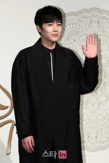 FT 이홍기의 홀로서기, "나만의 색깔 보여주겠다"