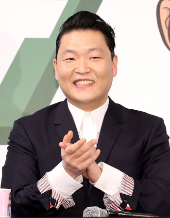 '컴백' 싸이 "초심은 '하고 싶은 걸 하려 딴따라가 된 나'"