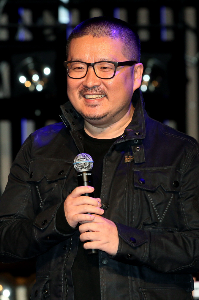 [포토]솔리드 정재윤, 18년만 K팝시장 컴백 "이번엔 프로듀서"