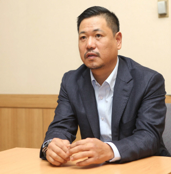 'LG 컴백' 이상훈 코치 "하루 하루 나를 모두 소진하겠다"