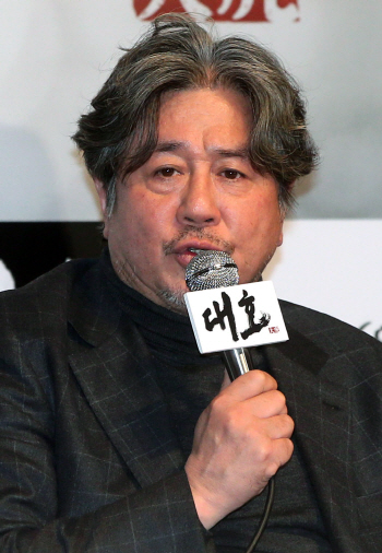'대호' 최민식 "단순한 항일영화 아니어서 선택"