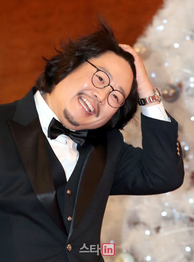 [포토]류담, '땀이 나네요!'
