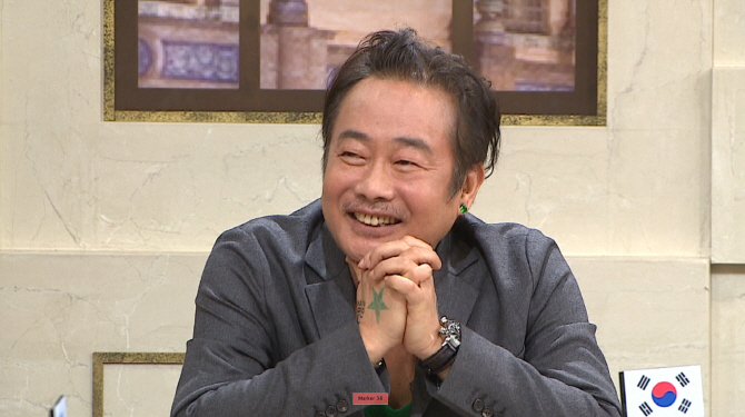 사진작가 김중만 '비정상회담' 출연, 주제는 '유토피아'