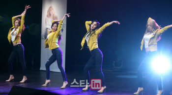 달샤벳, 성공적인 컴백 드라이브 걸었다