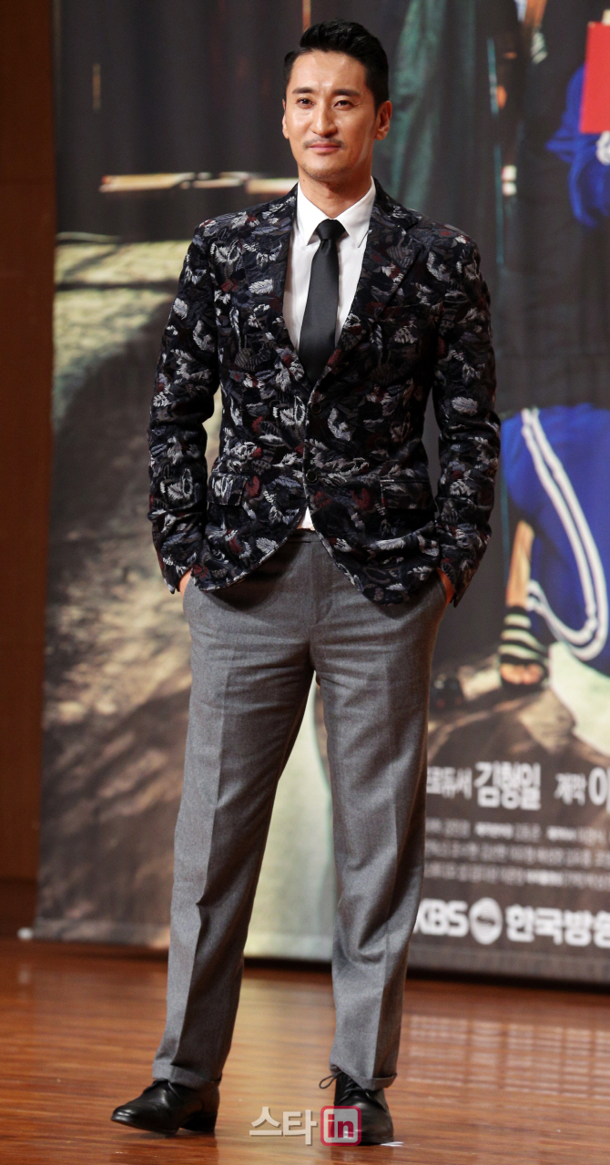 [포토]신현준 '돌아온 황장군 카리스마'