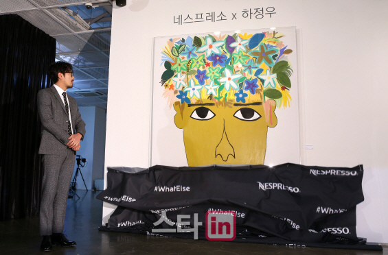 하정우 그림, 최고 `1800만원` 호가 "인정받아 책임감 느낀다"