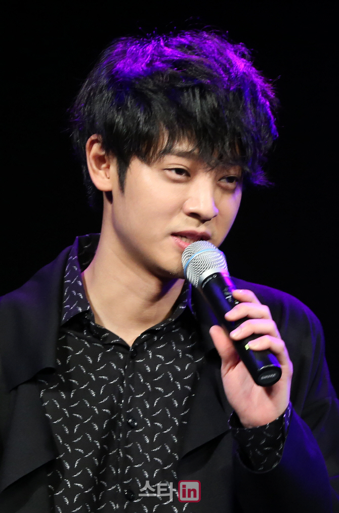 [포토]정준영, '훈훈한 인사말'