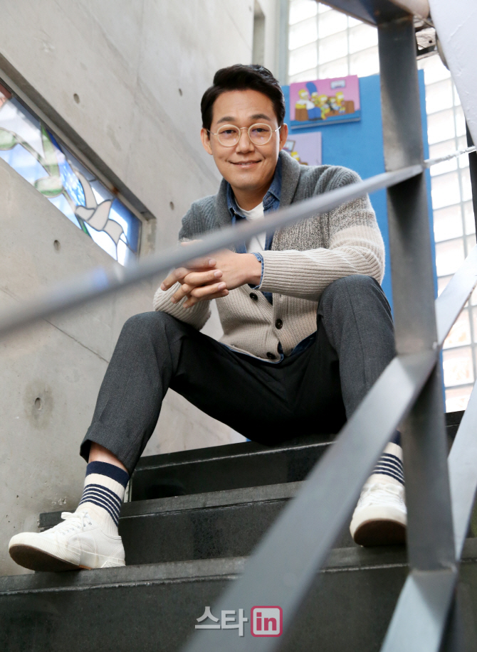 [포토]포즈 취하는 배우 박성웅