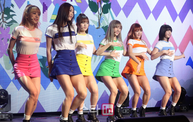 오마이걸 비니, '태후' 송중기와 아역 시절 인연