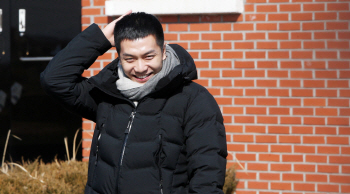 실사판 `태양의 후예` 특전사 이승기, 800m 상공서 고공 낙하