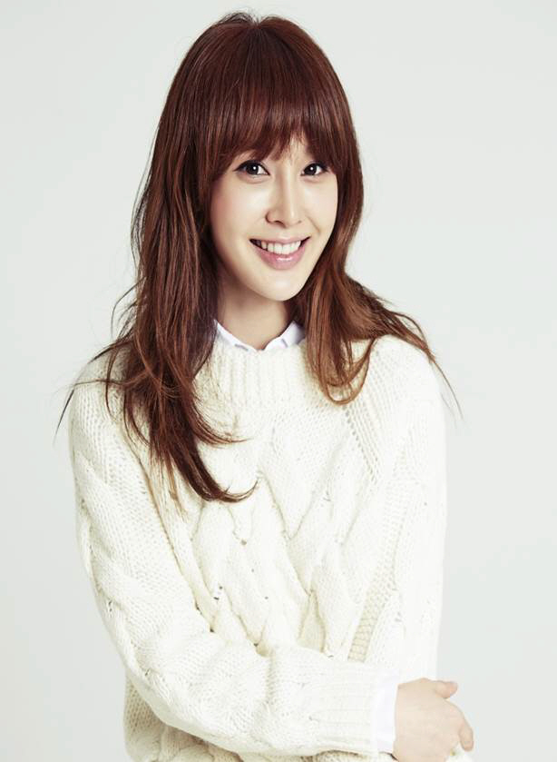 조안, 임지은·명세빈과 한솥밥