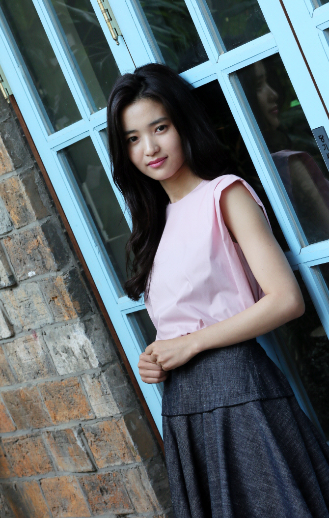 [포토]김태리 '묘한 매력속으로'