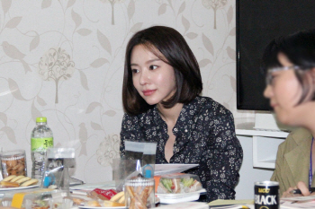 SWIFF 김아중 "의미 있는 일에 참여, 기쁘고 책임감 느꼈다"