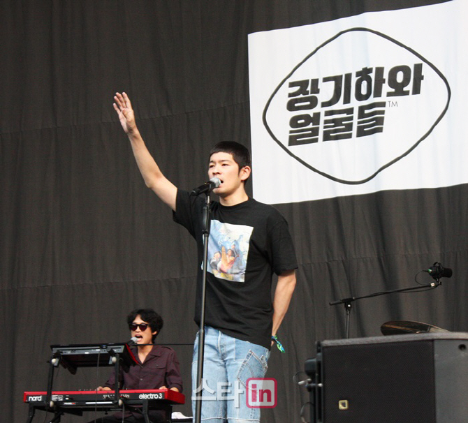 [포토]'지산 밸리록' 장기하, '소리 질러~'