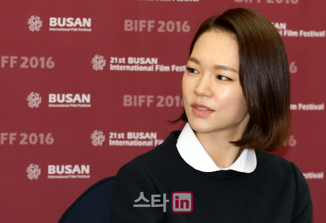 [포토]한예리, 2016 BIFF 개막작 '춘몽' 주역들