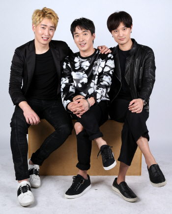 맨스에비뉴 "다채로운 화음으로 팝 발라드 진수 선보일 것"