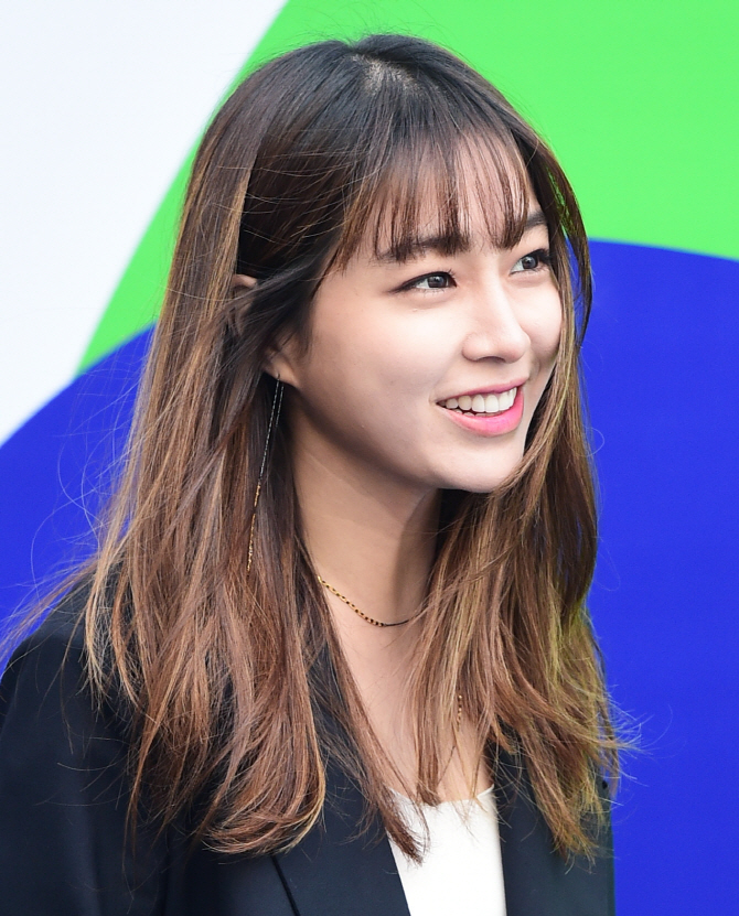 이민정, '햇살 미소~'