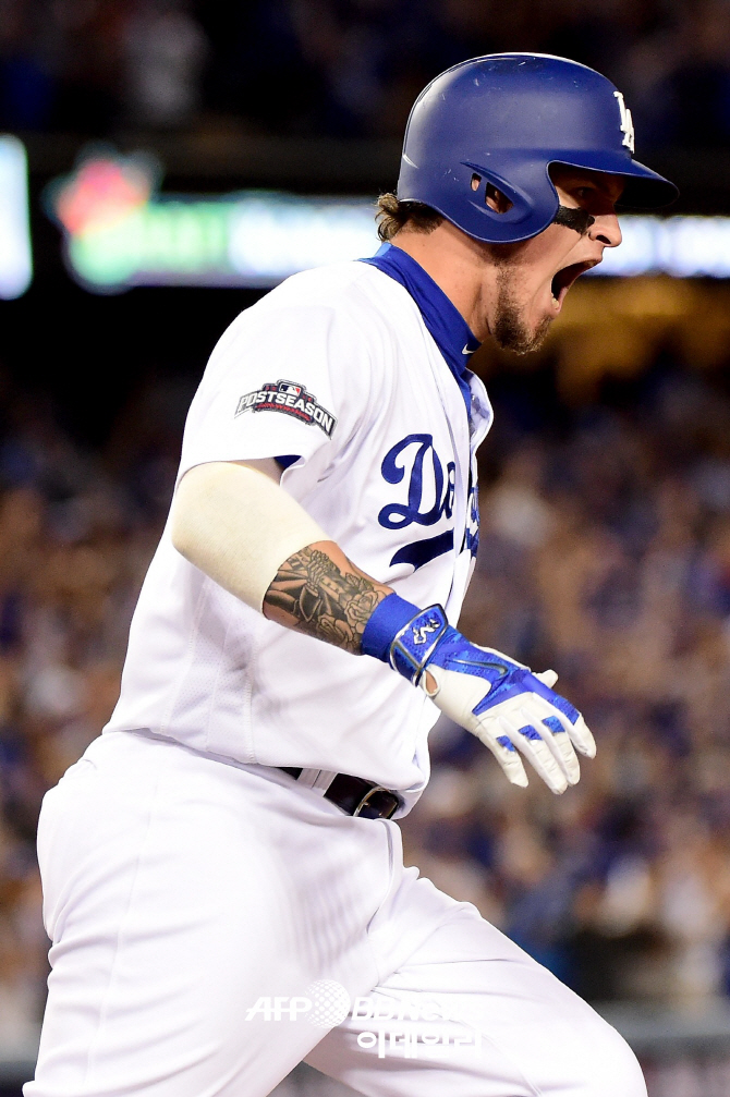 '투타 완벽조화' 다저스, 컵스에 2연속 영봉승...NLCS 2승1패