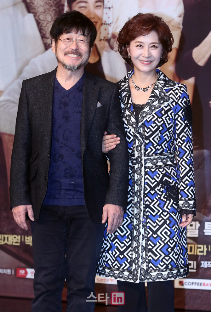 [포토]배우 김창환-김혜옥, '진짜 부부같죠?'