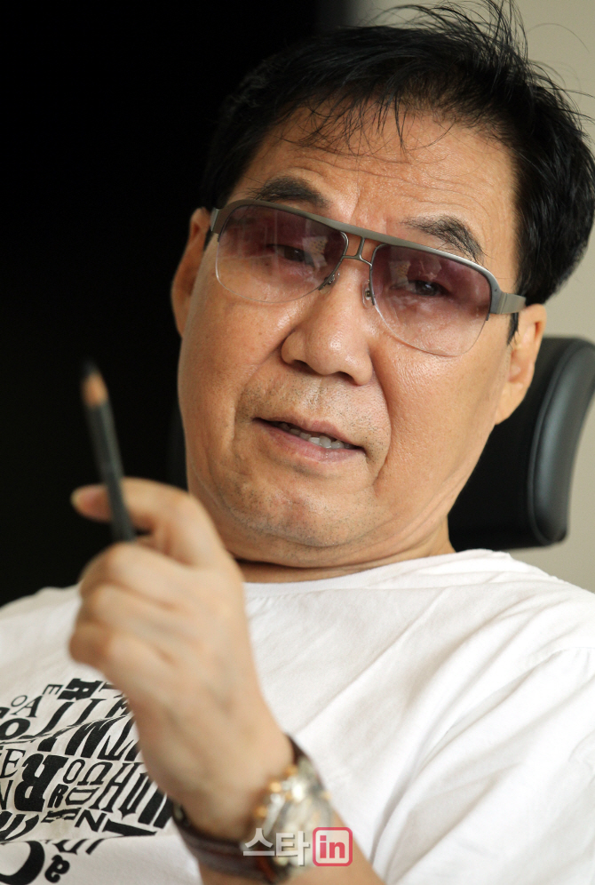 [단독]'代作 논란' 조영남, 연예계 복귀 구상 중