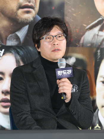 박정우 감독 "흥행? 40년·수천억 대작에 못 이겨" 최순실 게이트 언급